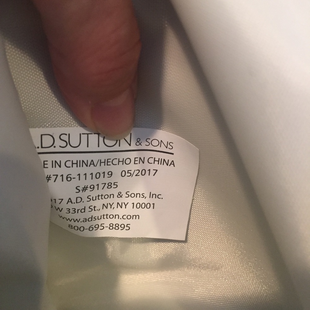 [A.D. Sutton & Sons] Chevron Pattern Bag. View 3